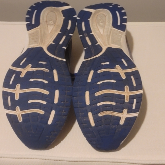 Brooks Transmit 2 Running Shoe -12.5 - Picture 5 of 7